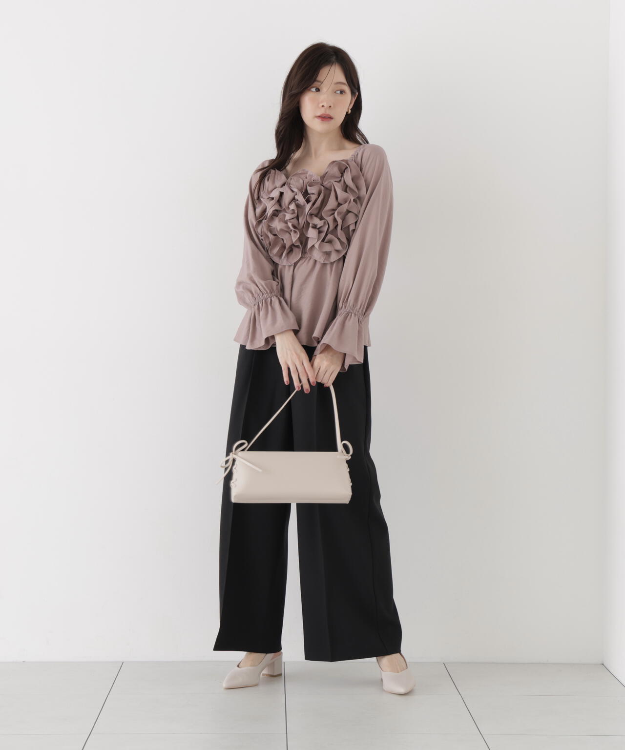 167cm 着用サイズ：FR