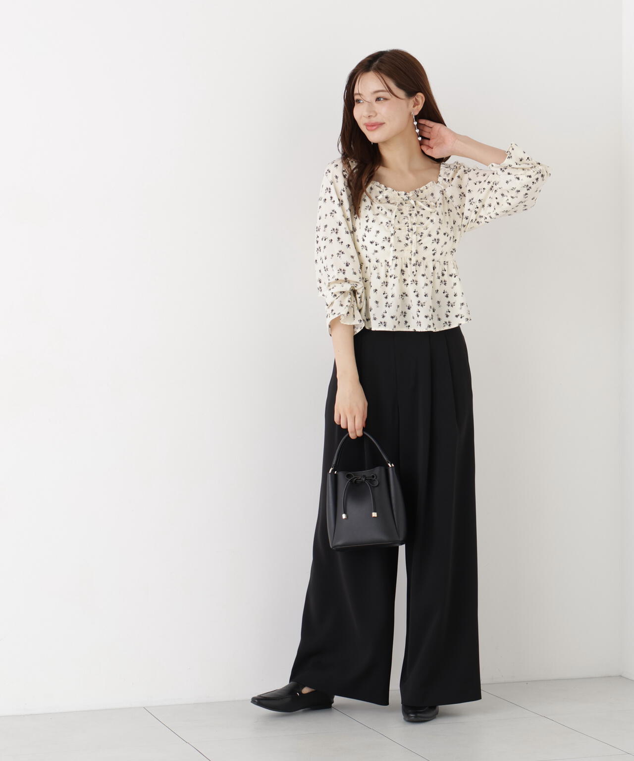 165cm 着用サイズ：FR