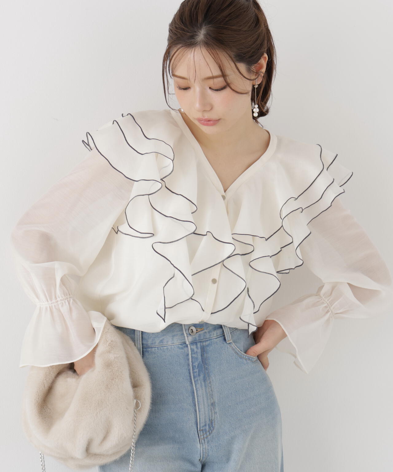 165cm 着用サイズ：FR