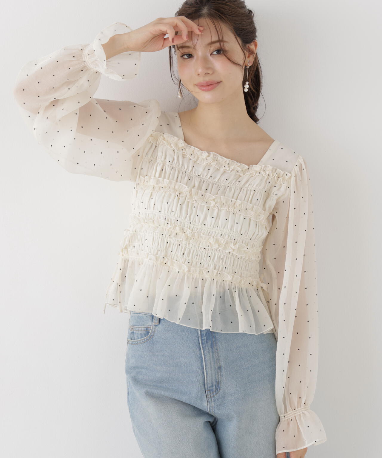 165cm 着用サイズ：FR
