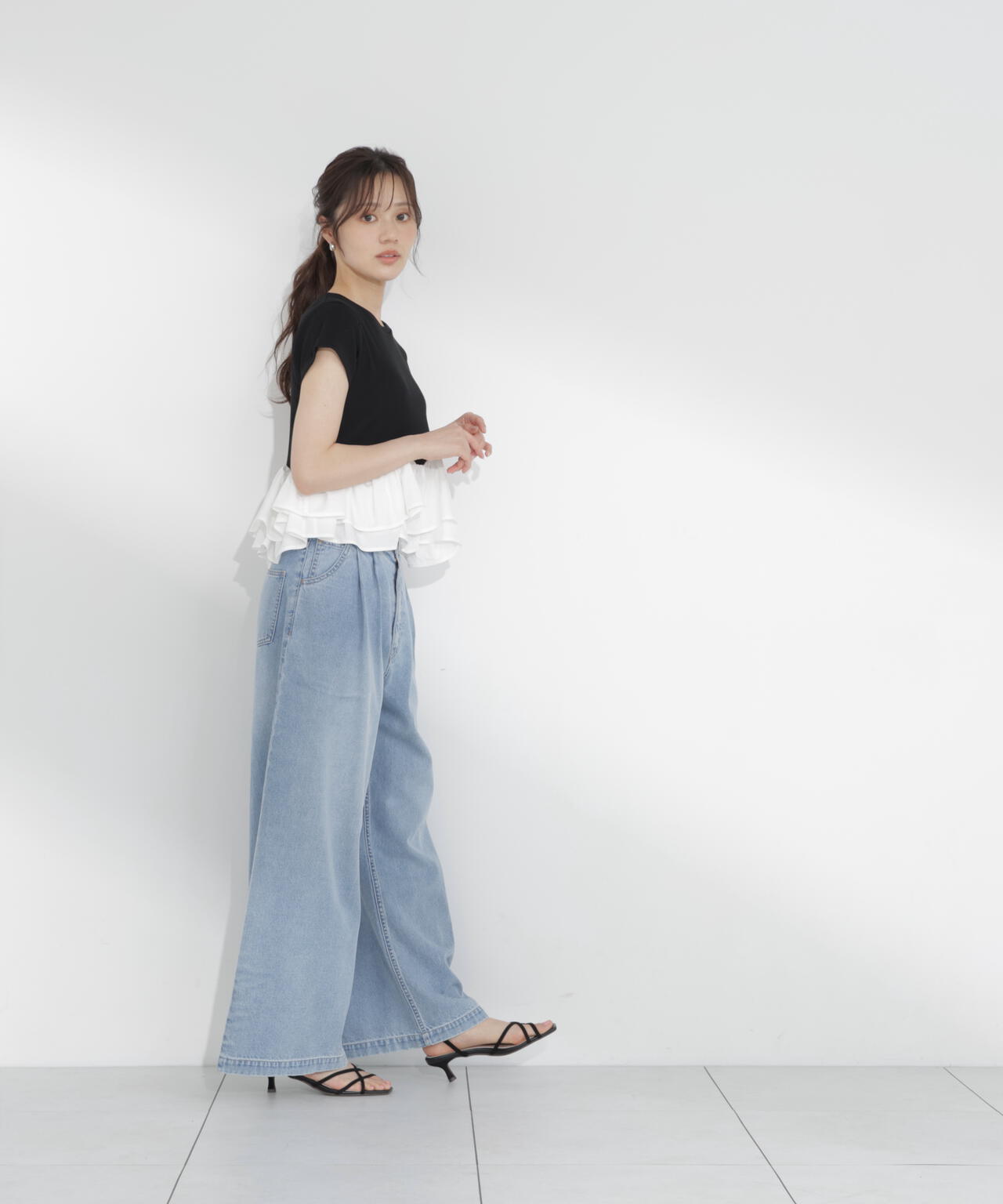 167cm 着用サイズ：FR
