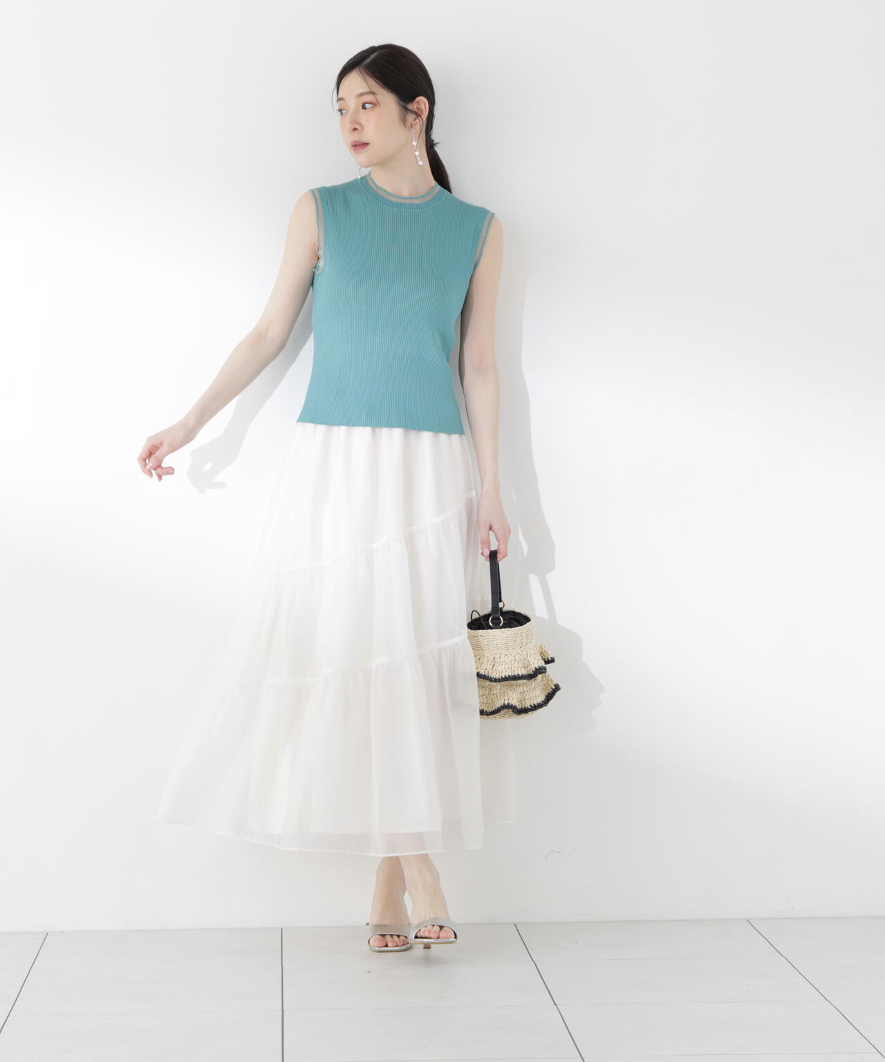 167cm 着用サイズ：FR