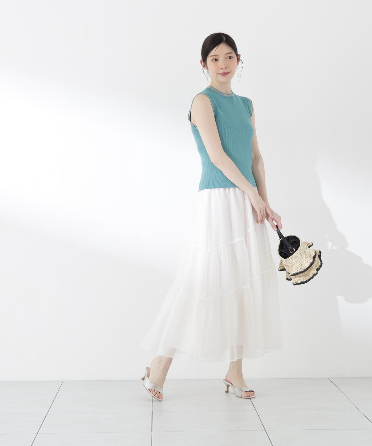 167cm 着用サイズ：FR