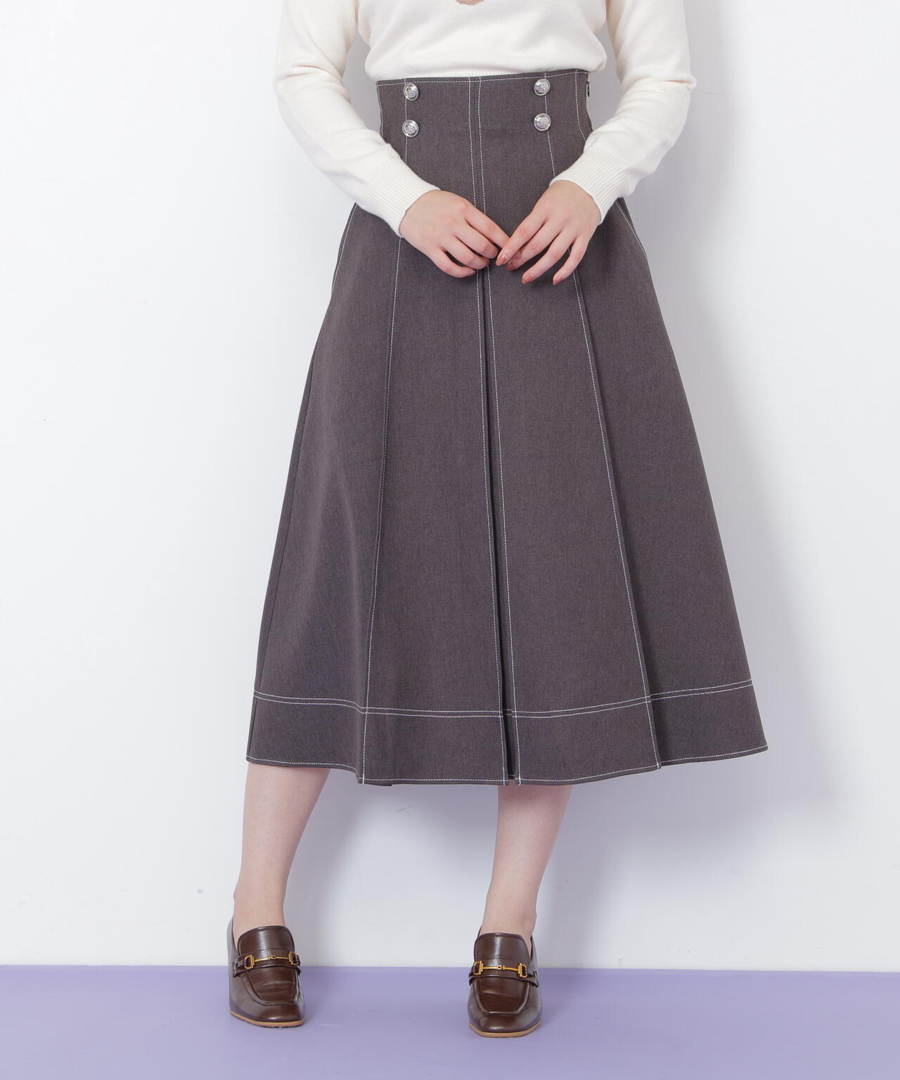 フロント釦配色ステッチスカート