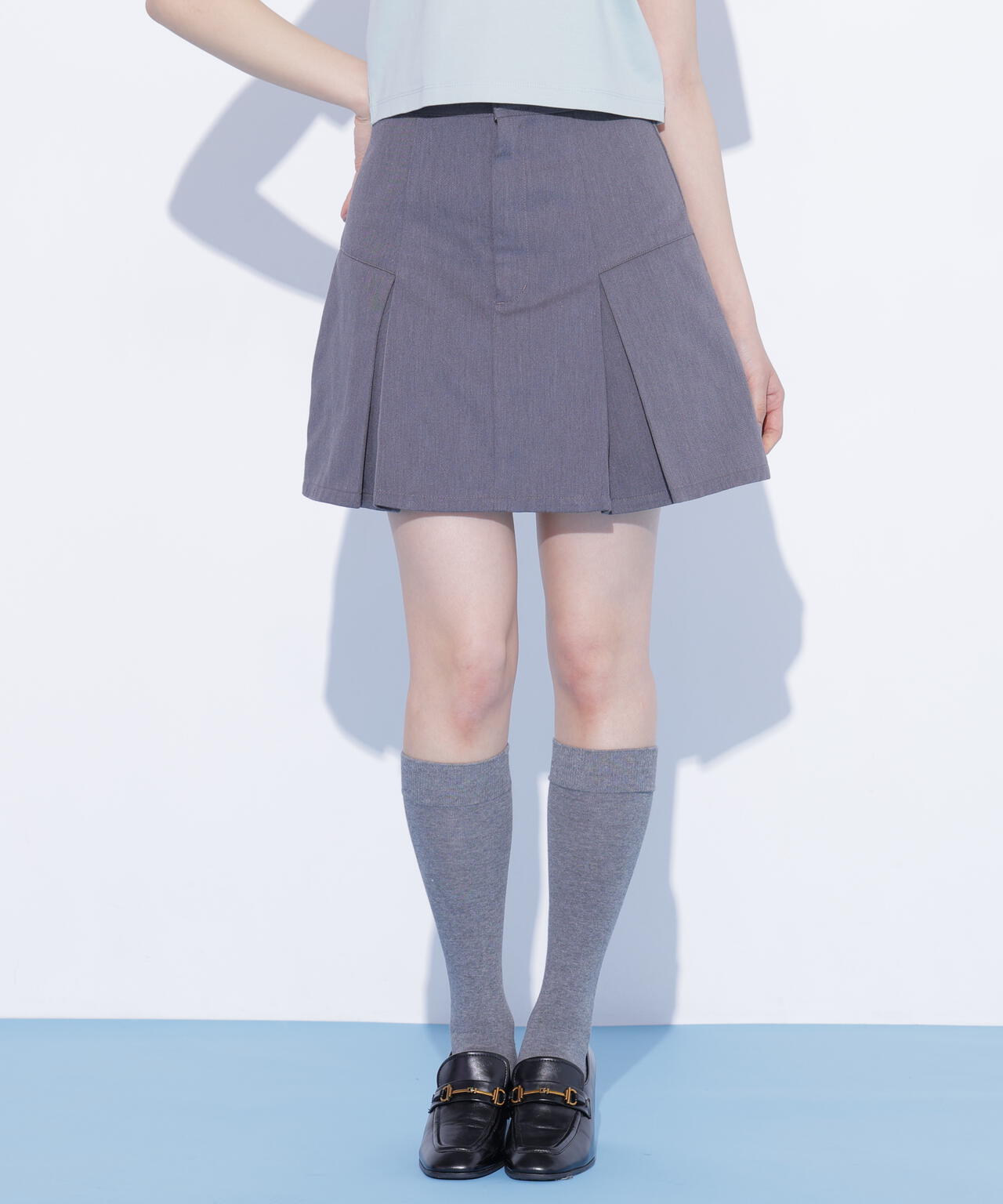 「Dickies × JILL by JILL STUART」別注タックミニスカート
