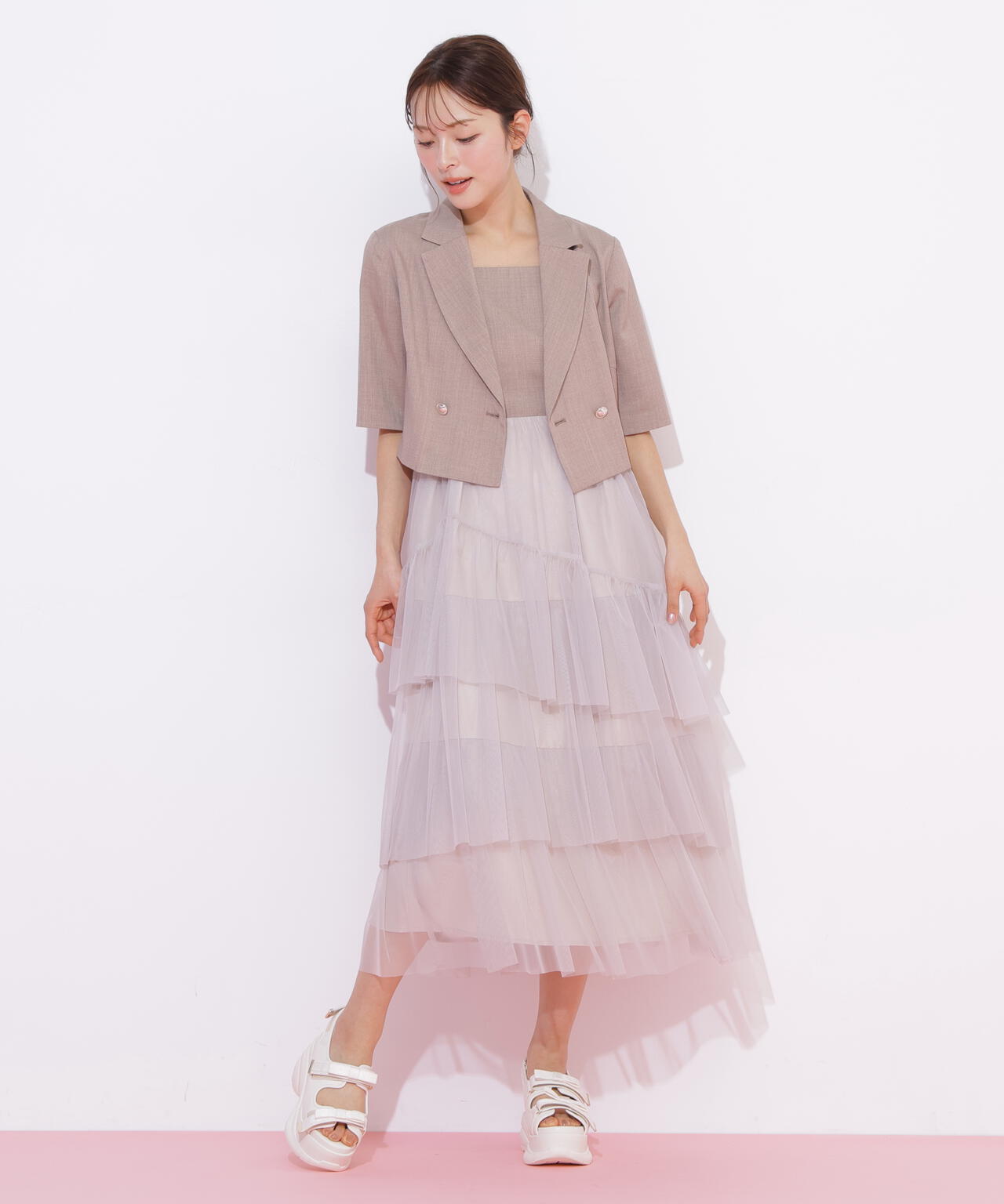 170cm 着用サイズ：FR