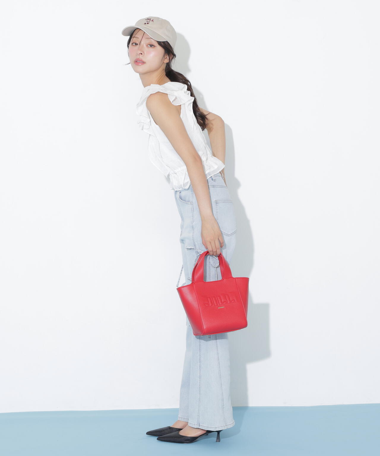 160cm 着用サイズ：FR