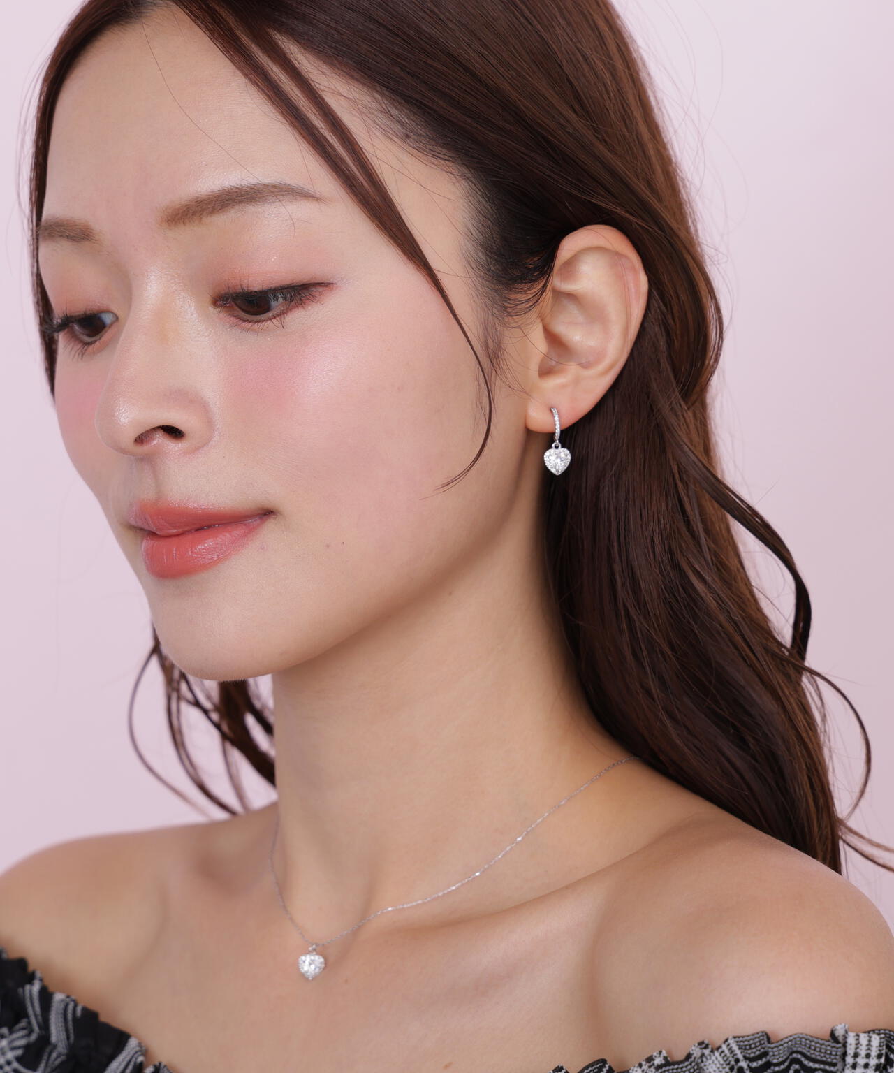 Cubic プチハートピアス