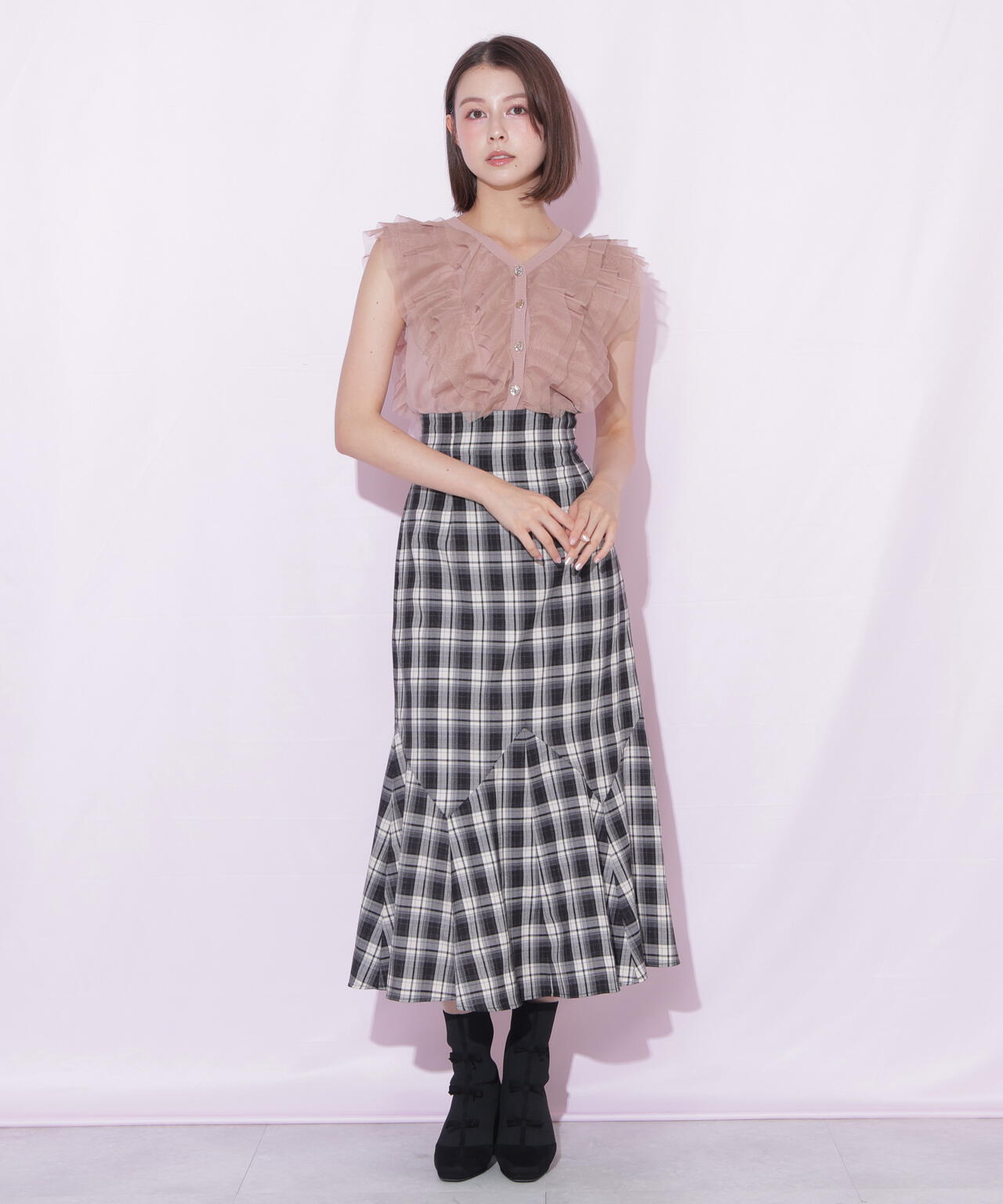 160cm 着用サイズ：FR