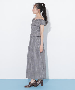 160cm 着用サイズ：FR