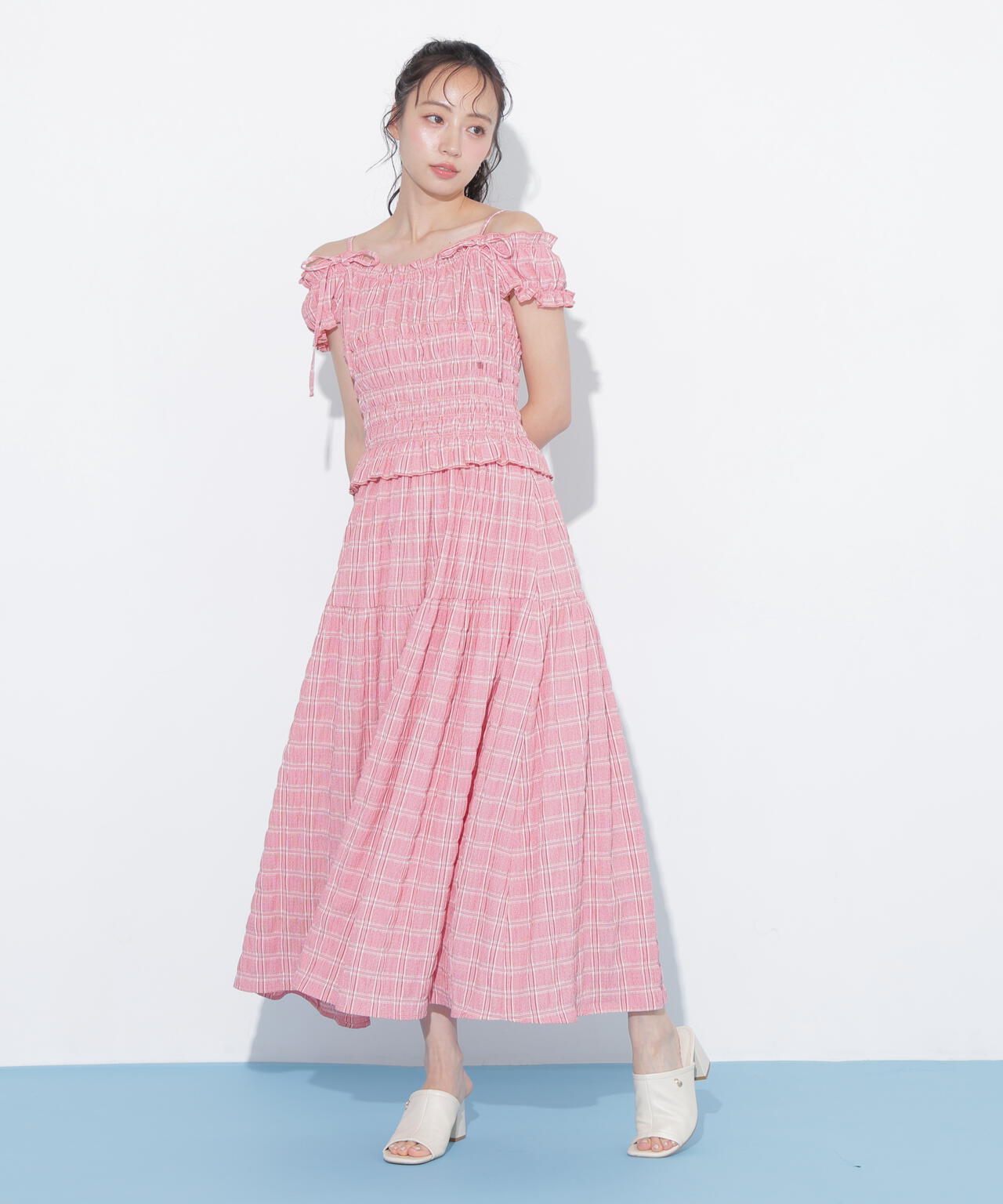 160cm 着用サイズ：FR