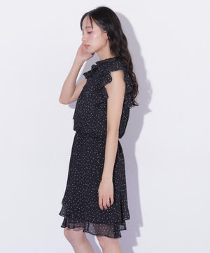 160cm 着用サイズ：FR