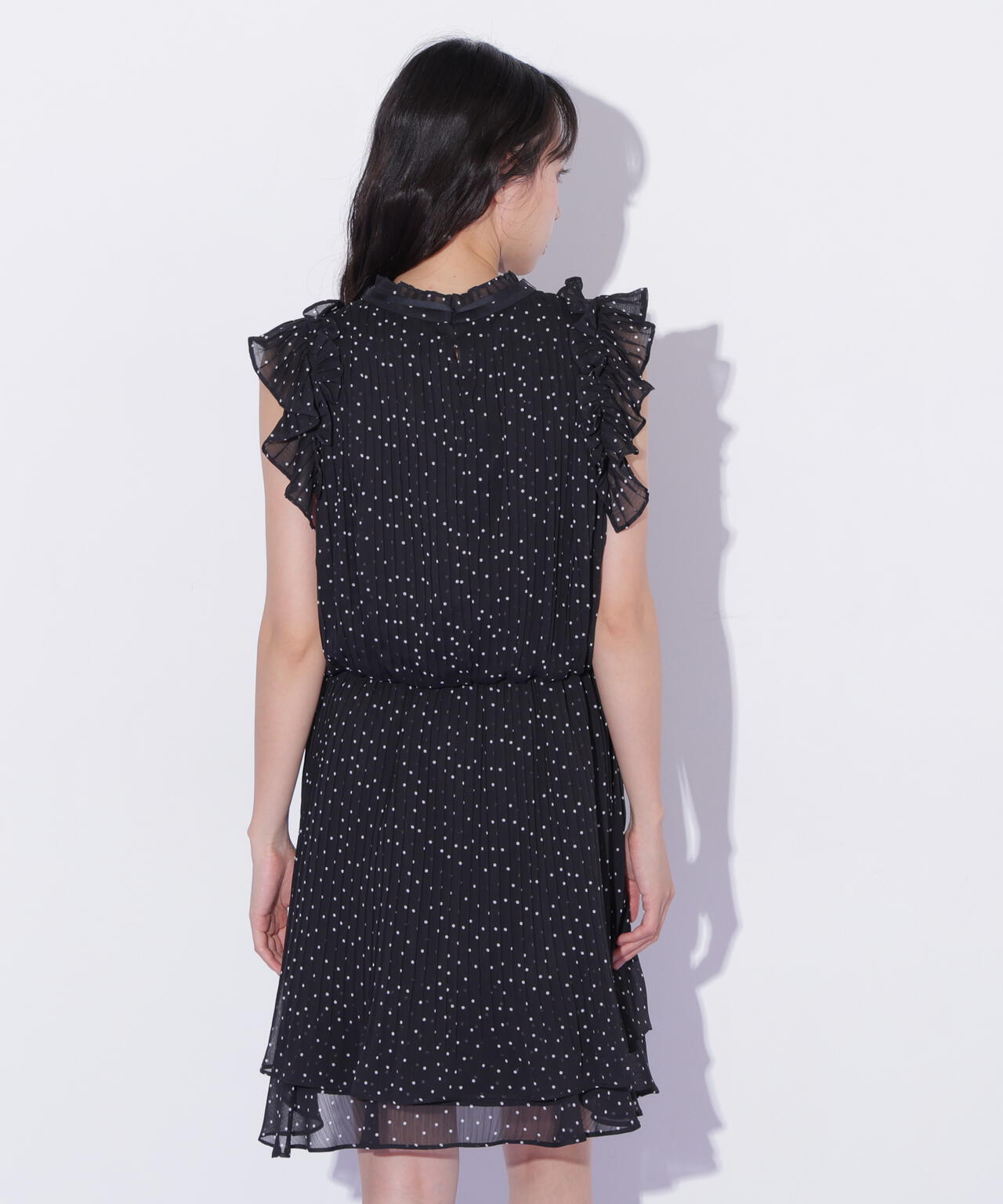 160cm 着用サイズ：FR