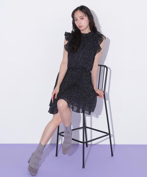 160cm 着用サイズ：FR