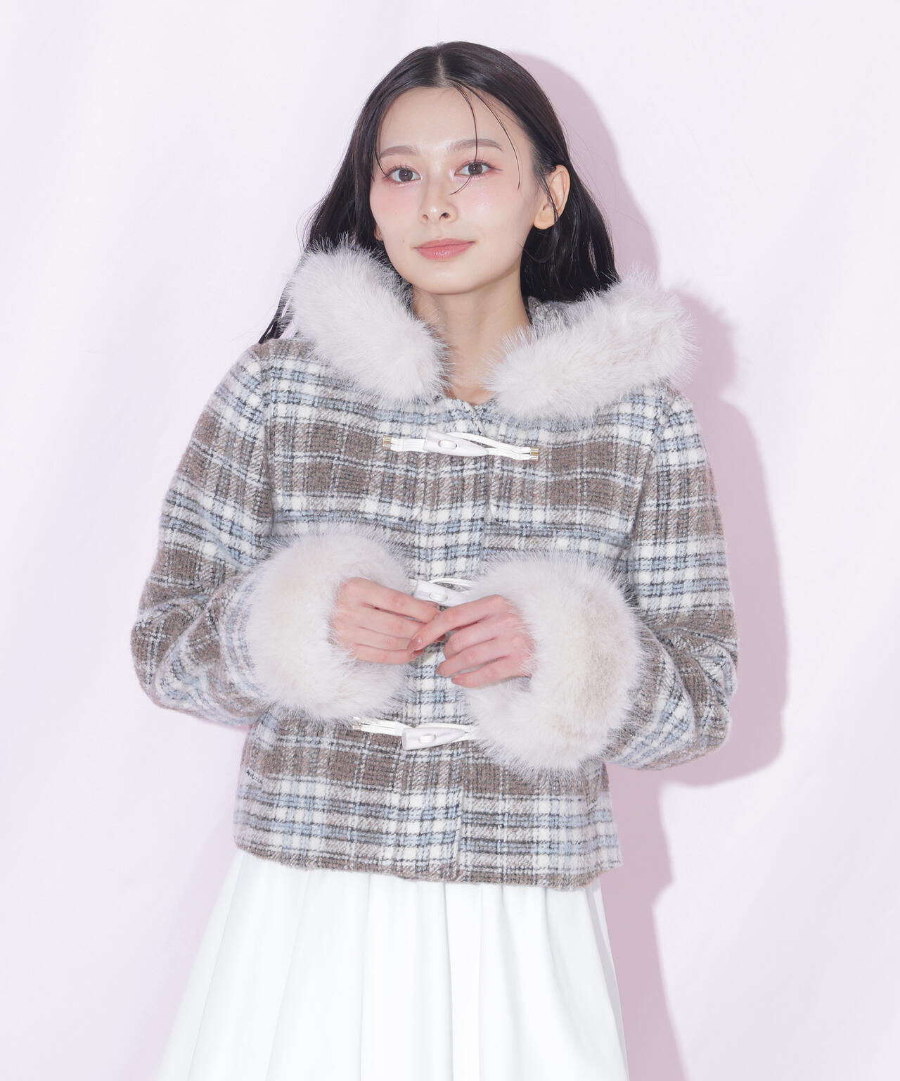 フェイクファー付きショートダッフルコート