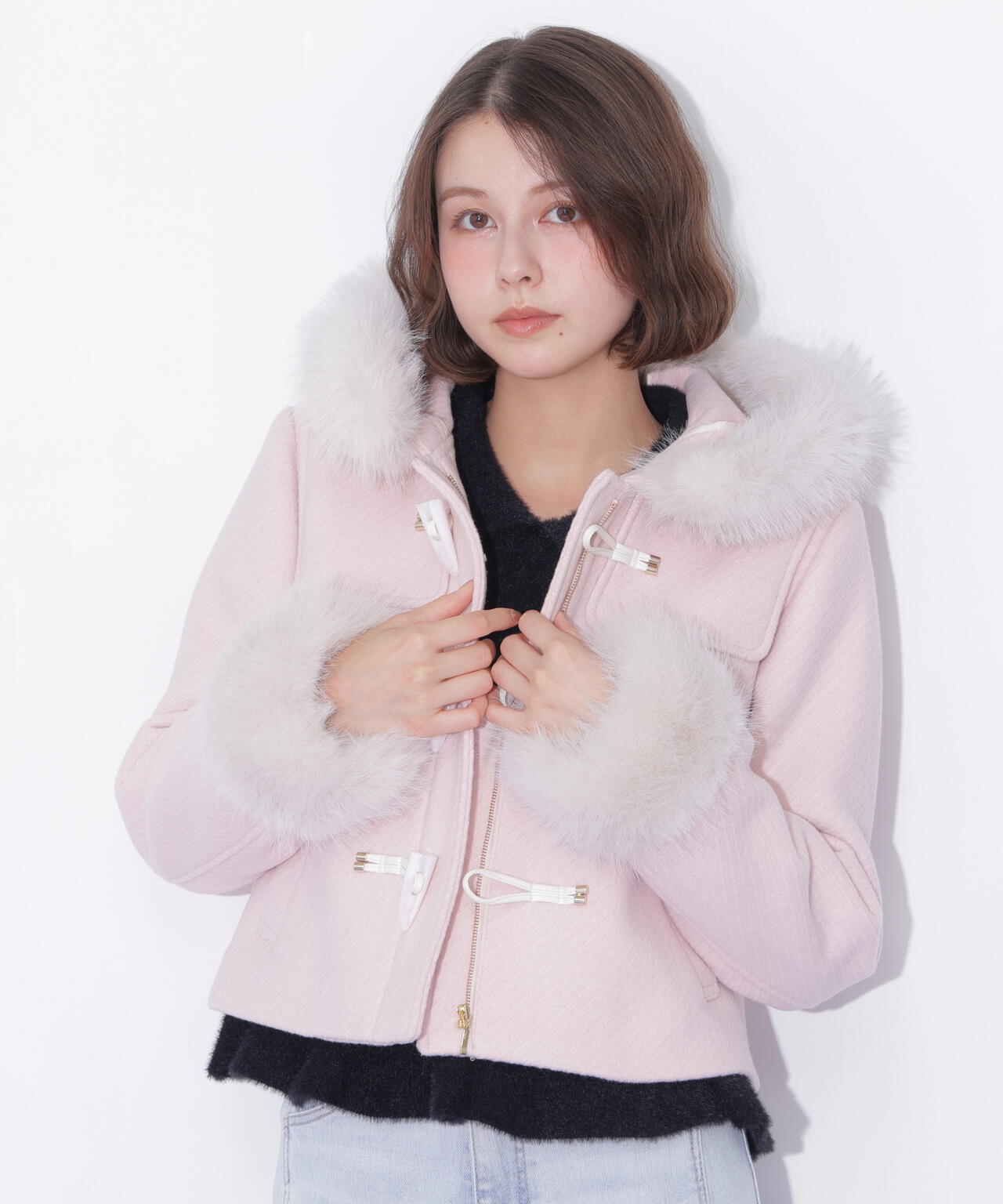 フェイクファー付きショートダッフルコート