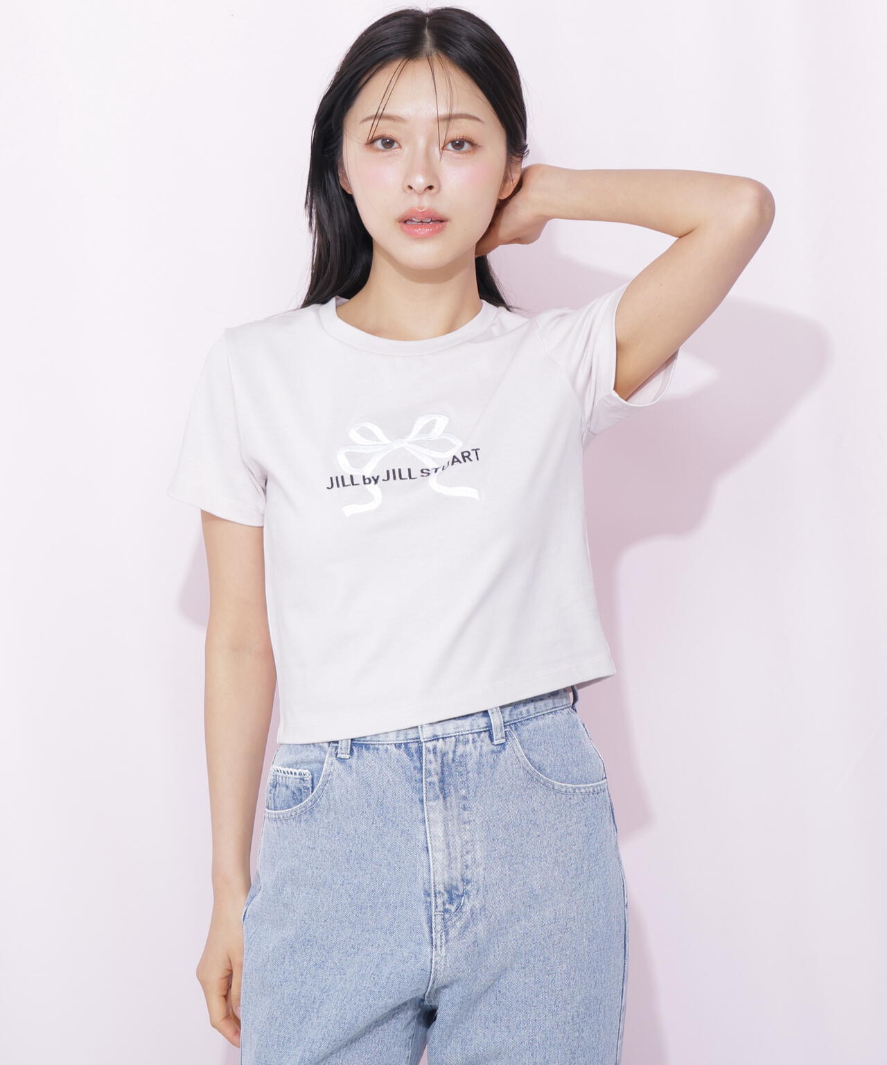 〈RIBBONシリーズ〉フロントロゴTシャツ