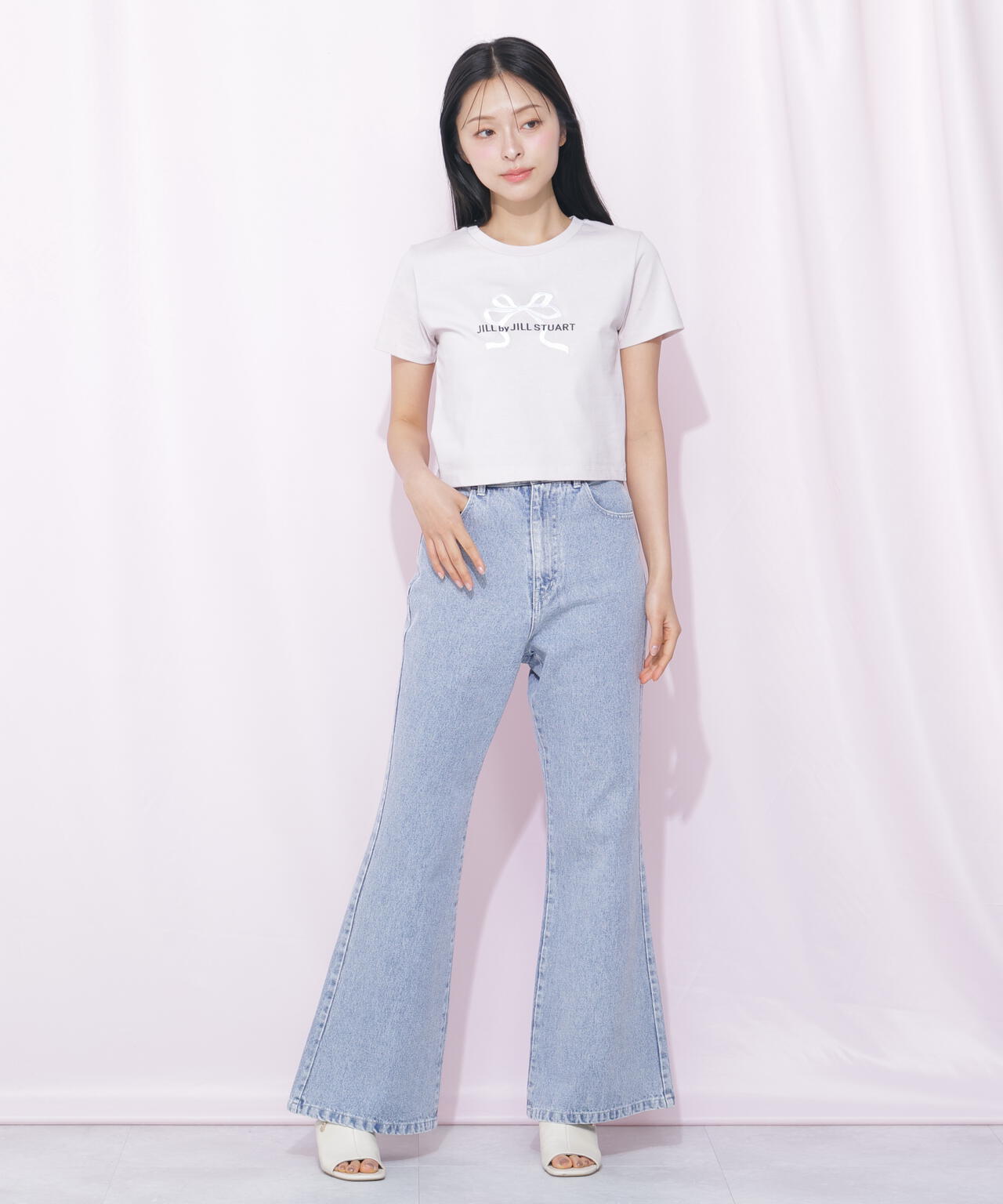 〈RIBBONシリーズ〉フロントロゴTシャツ