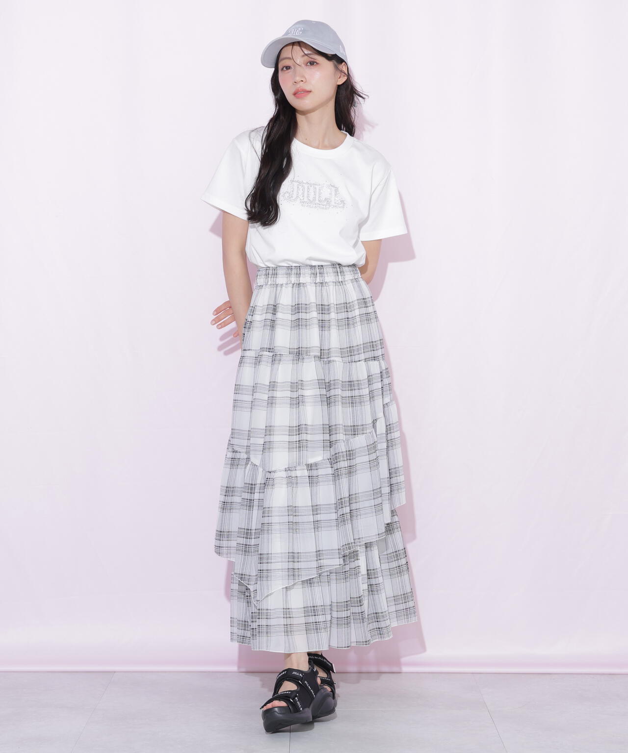 160cm 着用サイズ：FR
