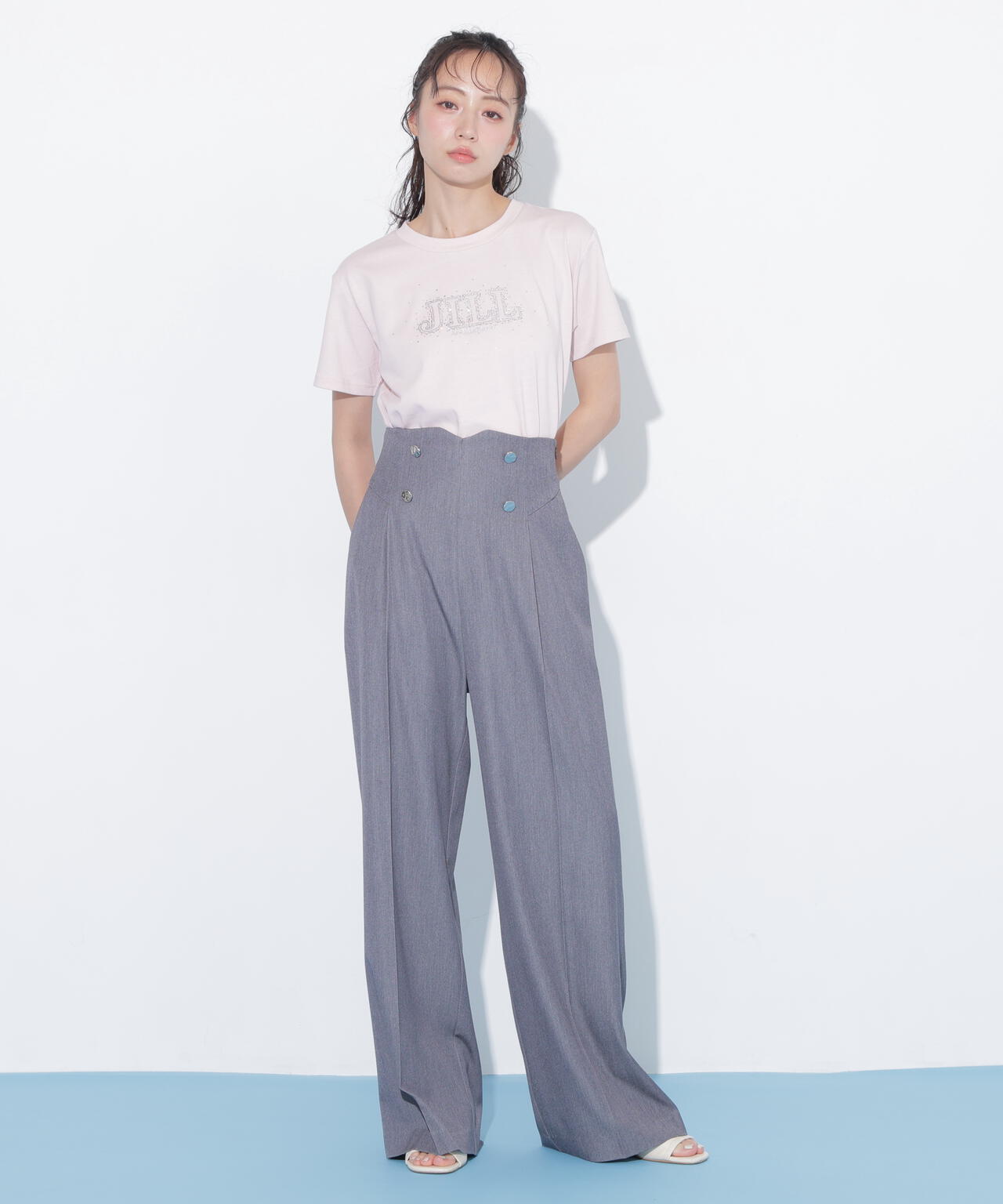 160cm 着用サイズ：FR