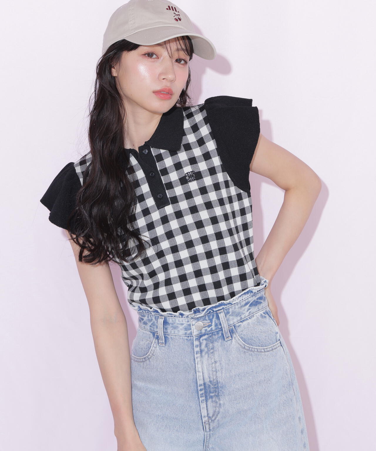 160cm 着用サイズ：FR