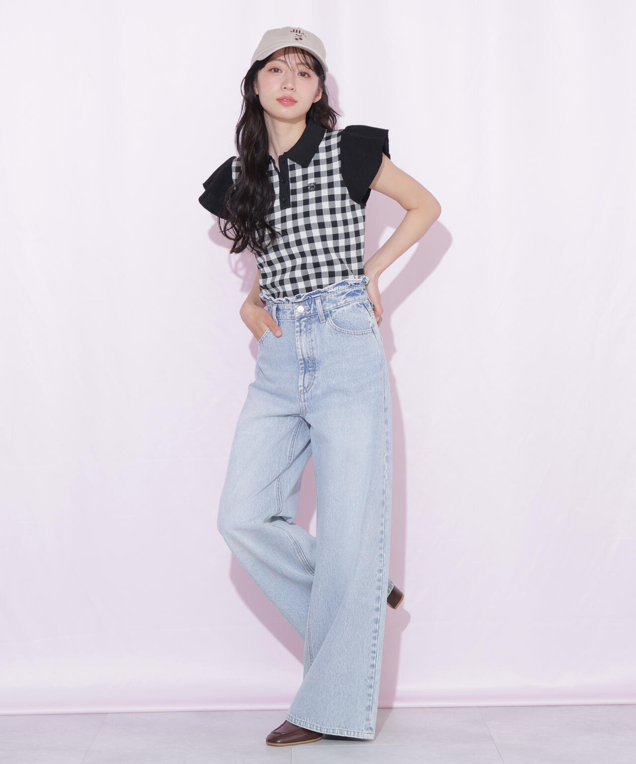 160cm 着用サイズ：FR