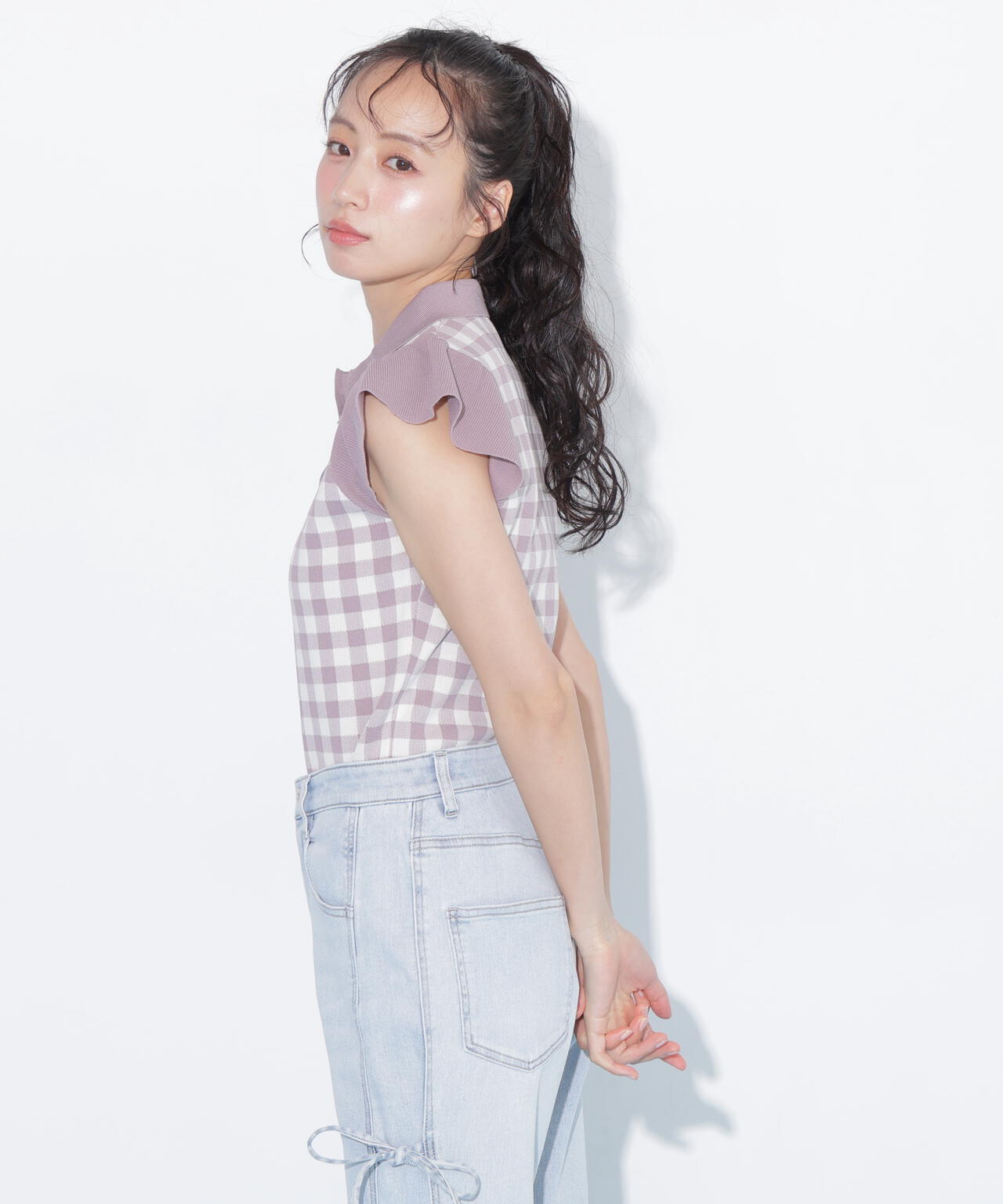 160cm 着用サイズ：FR