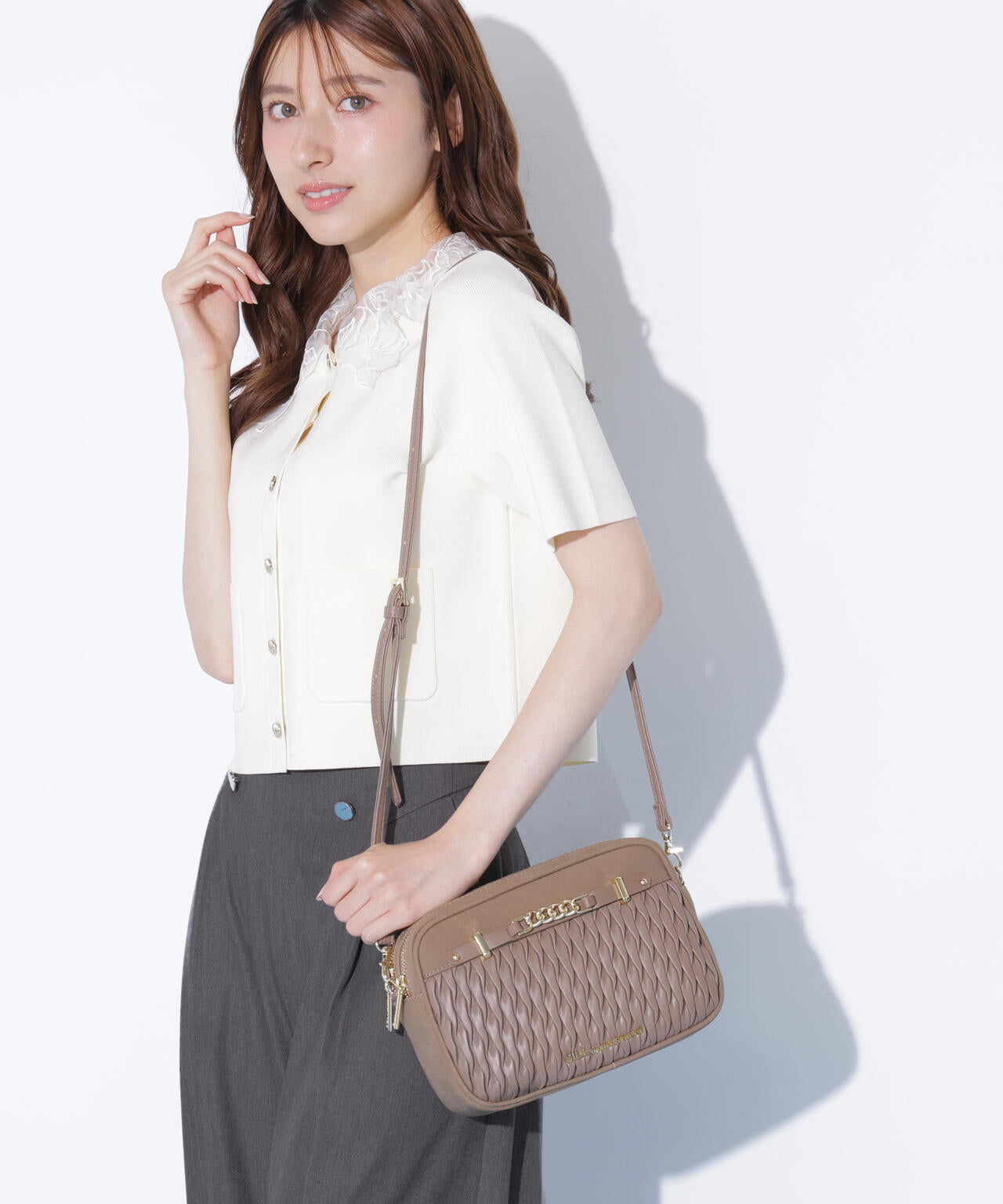 161cm 着用サイズ：FR