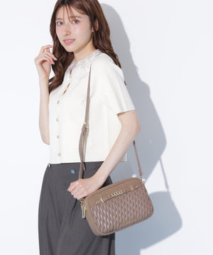 161cm 着用サイズ：FR