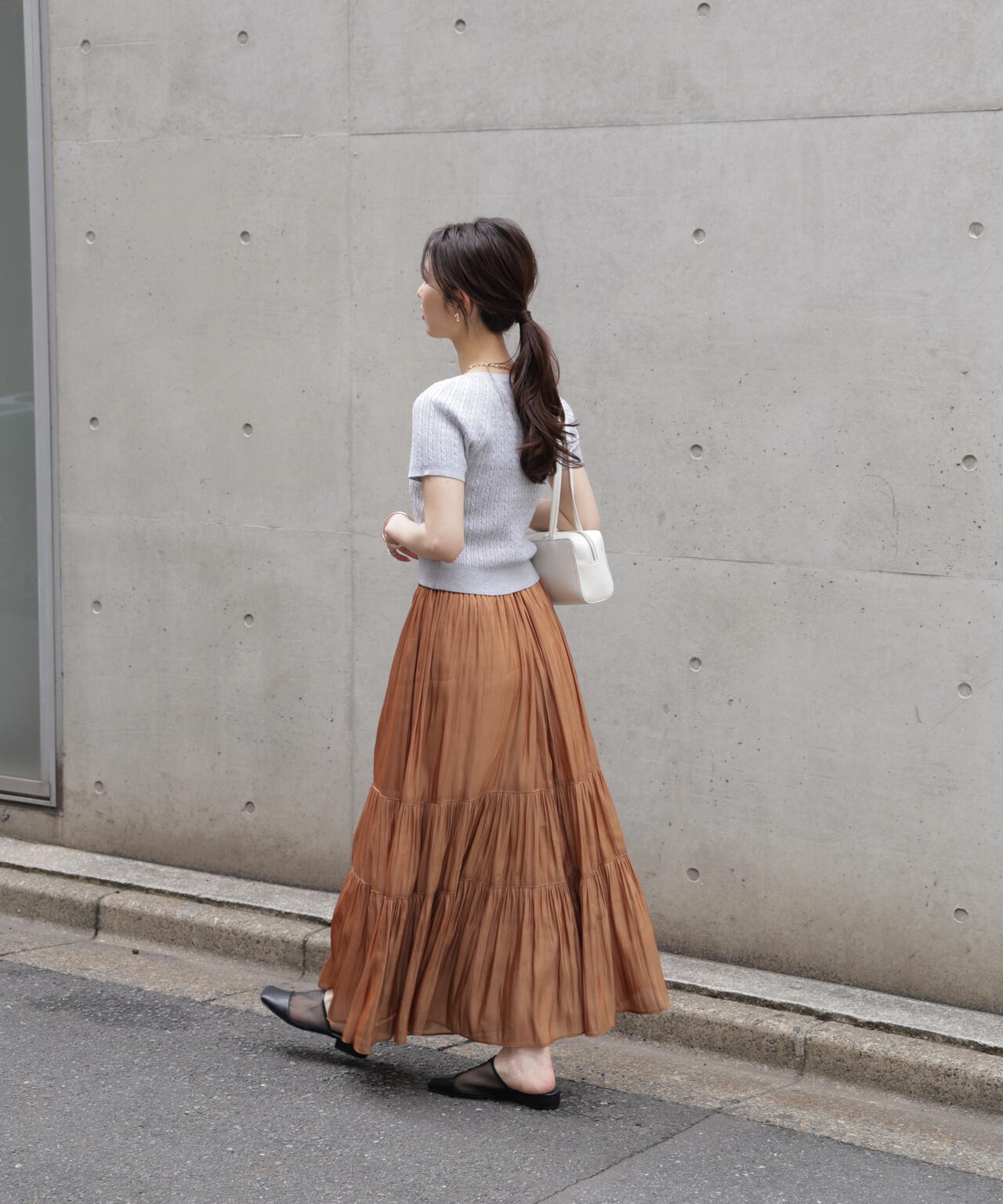 シャイニーティアードスカート