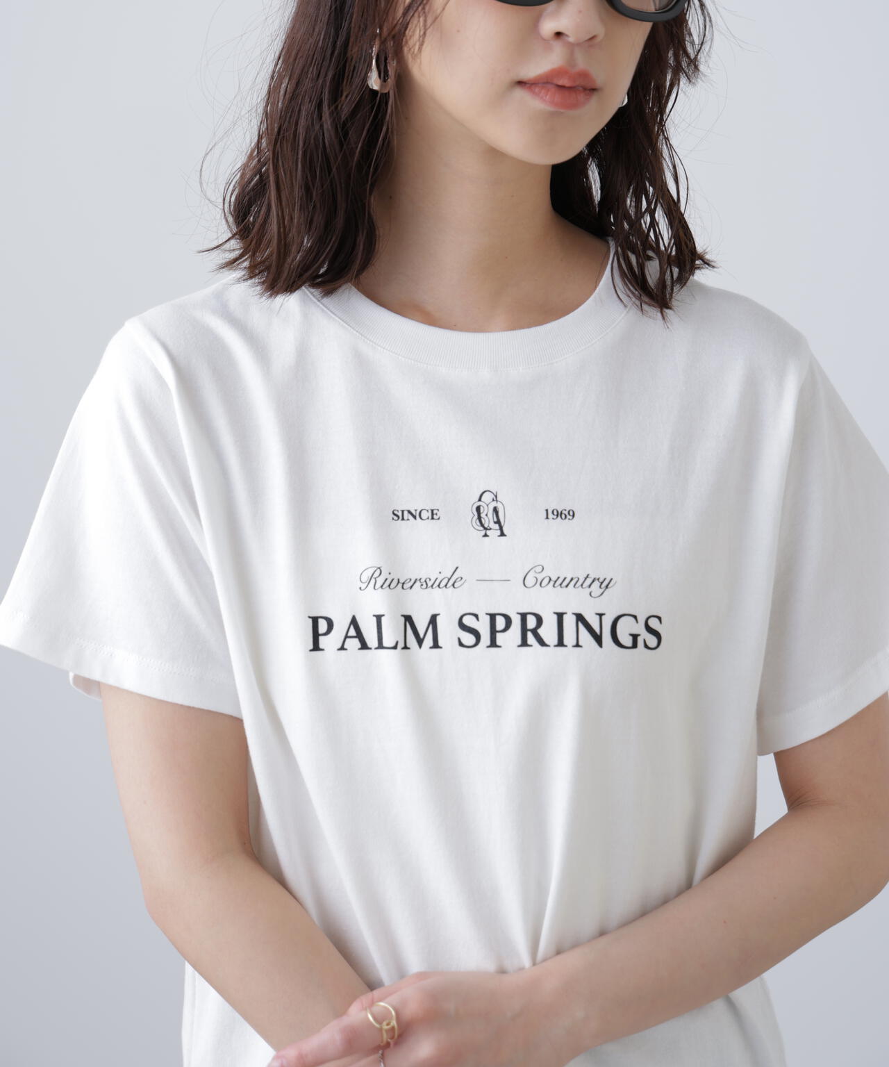 クラシックロゴプリントTシャツ