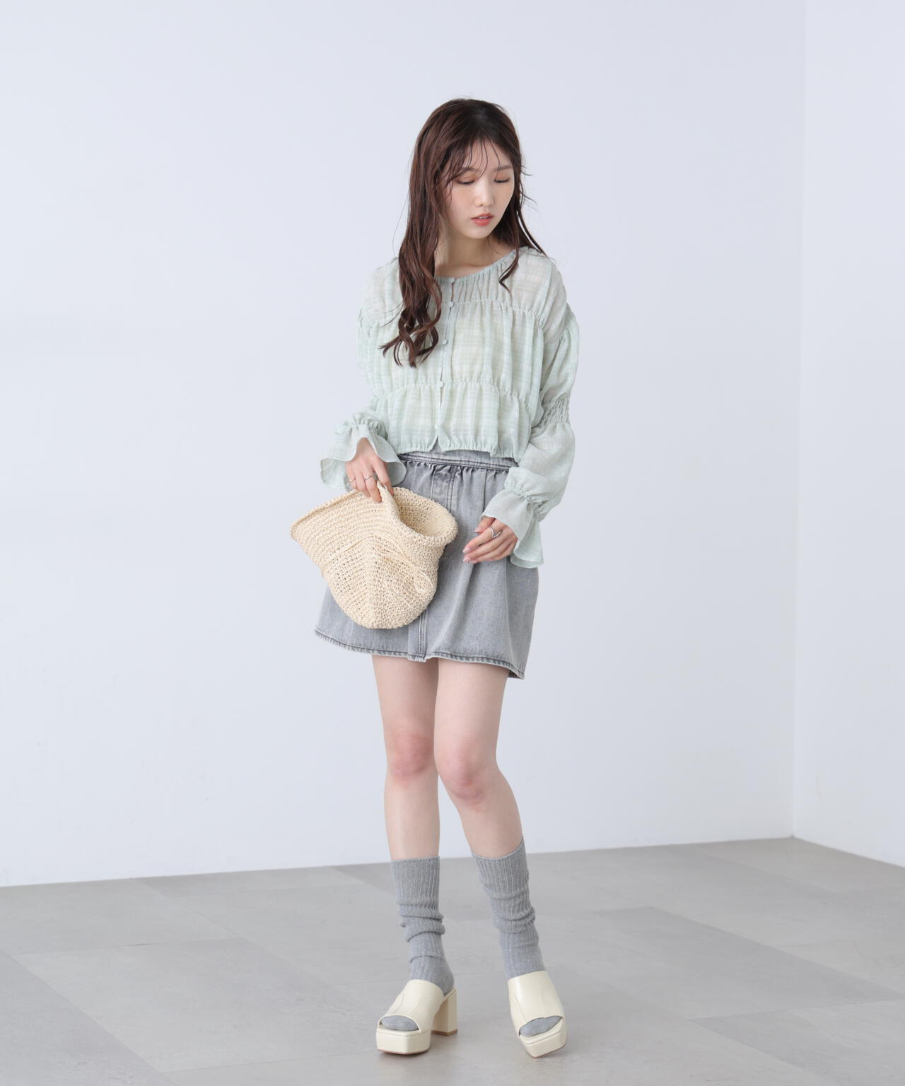 162cm 着用サイズ：FR