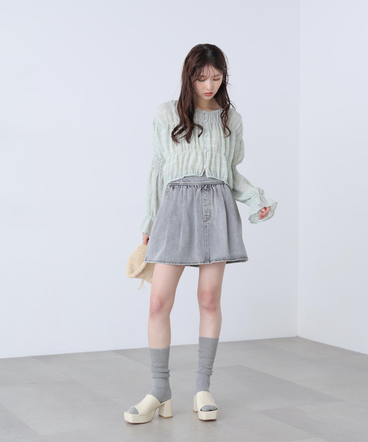 162cm 着用サイズ：FR