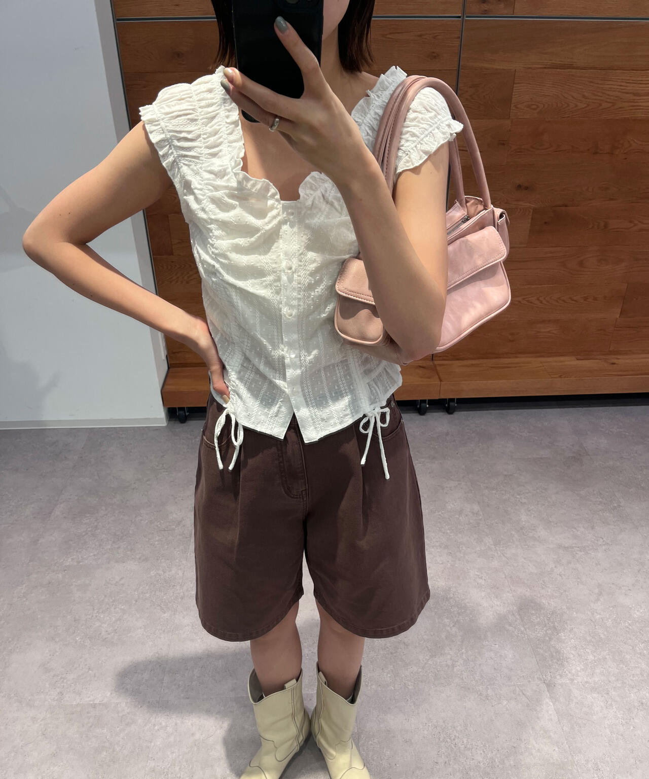 164cm 着用サイズ：FR
