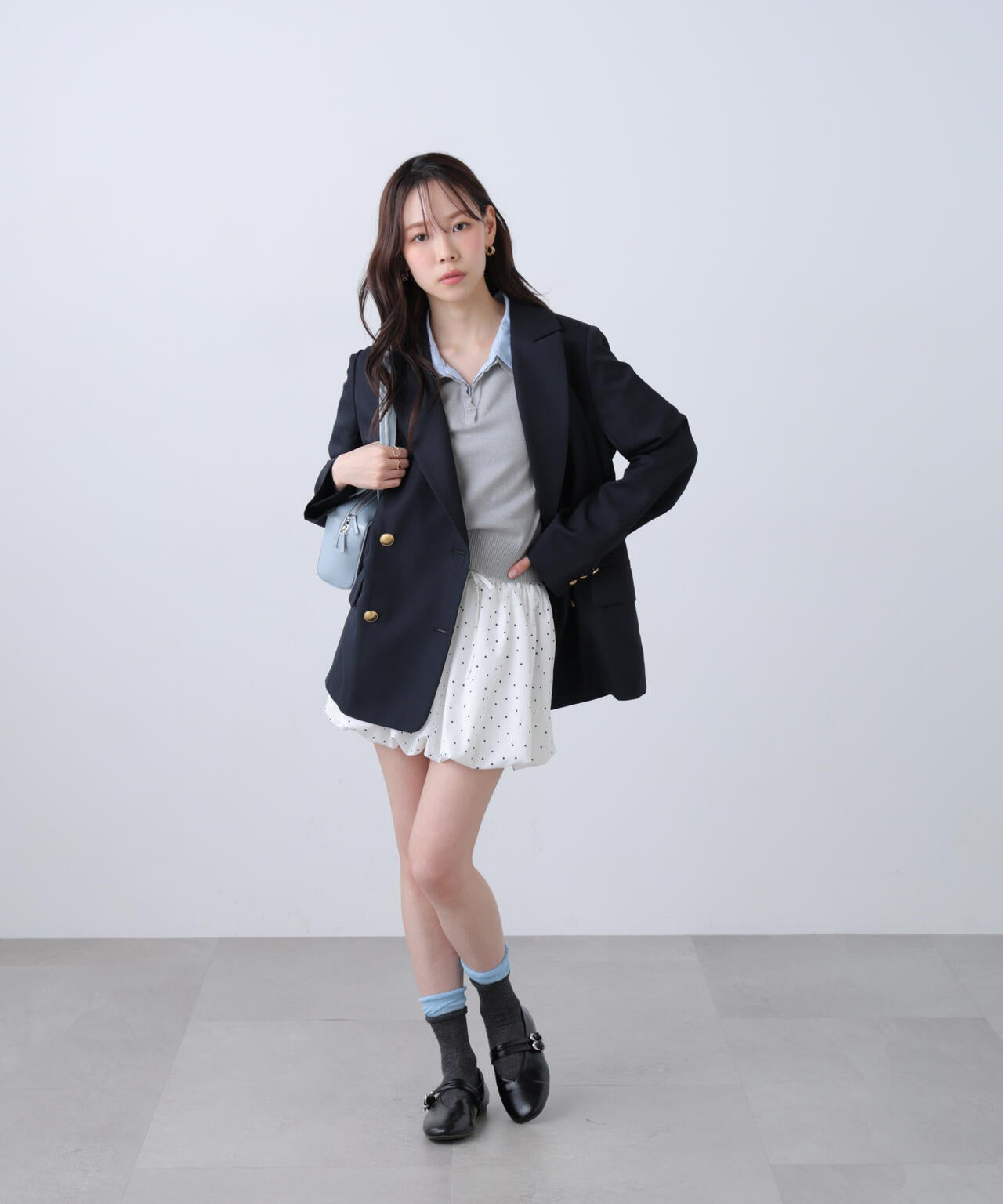 金ボタンダブルブレストジャケット【2サイズ展開】【背中部分：半裏仕様、袖部分：裏地なし】