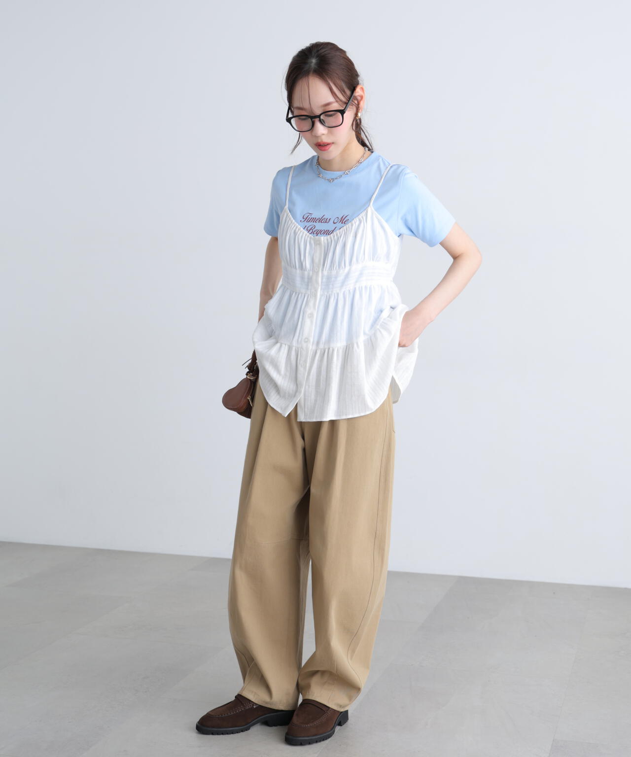 ロゴプリントコンパクトTシャツ