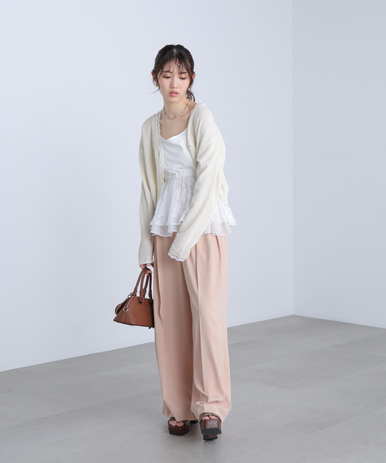 162cm 着用サイズ：FR