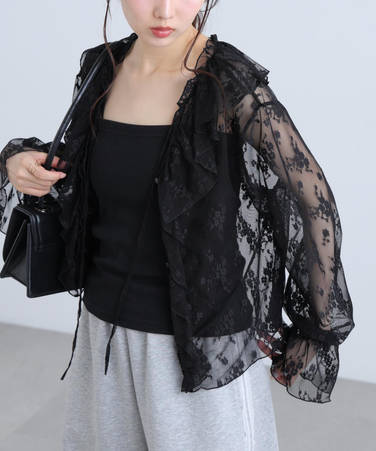 162cm 着用サイズ：FR
