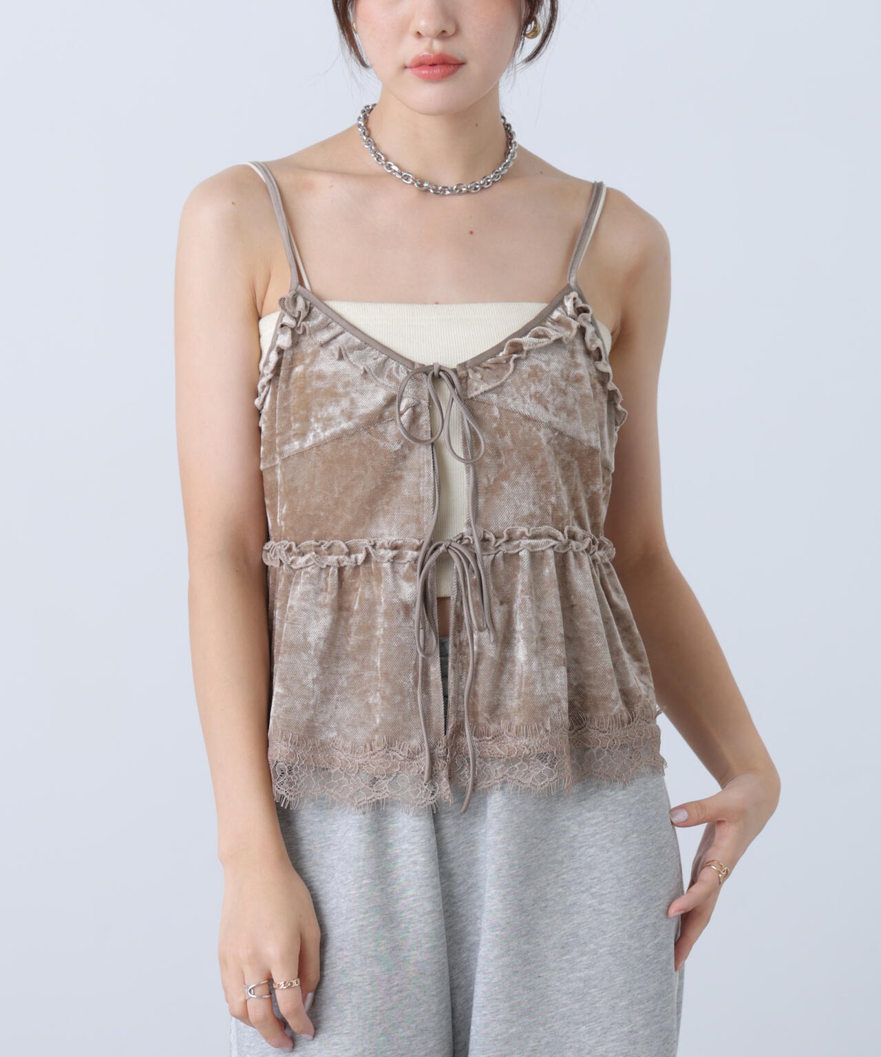 161cm B:78 W:59 H:83 着用サイズ：FR