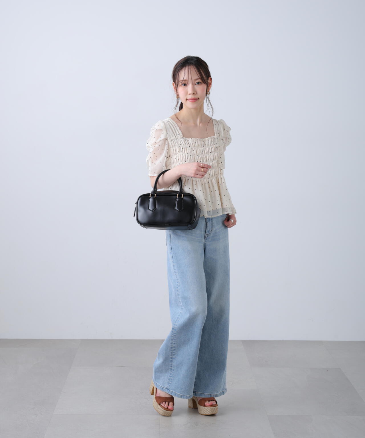 164cm 着用サイズ：FR