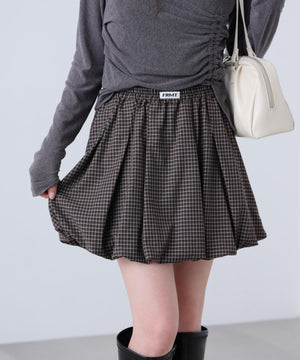 164cm 着用サイズ：FR