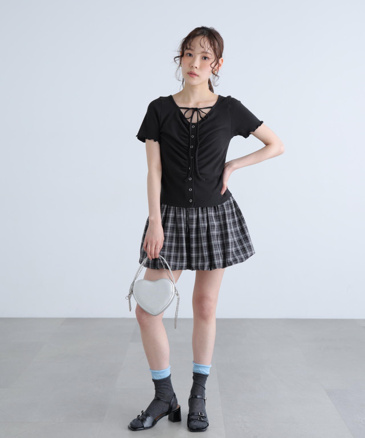 164cm 着用サイズ：FR