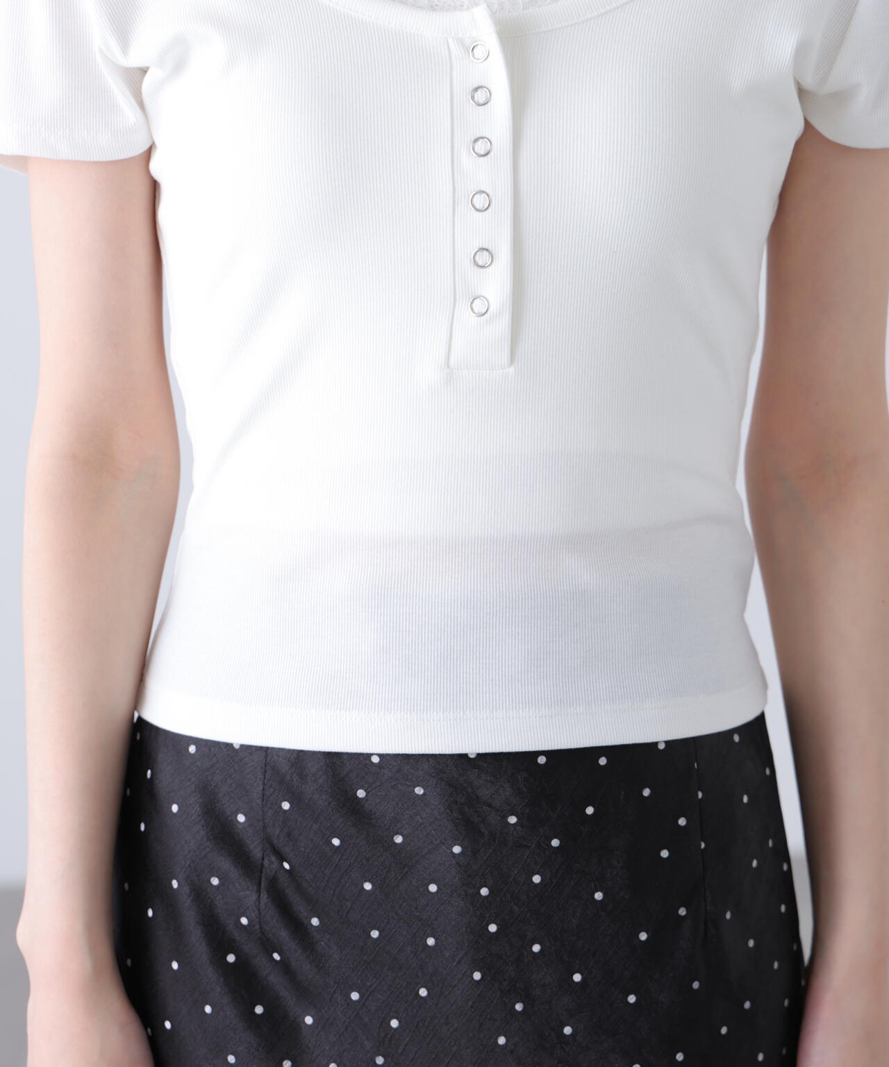 164cm 着用サイズ：FR