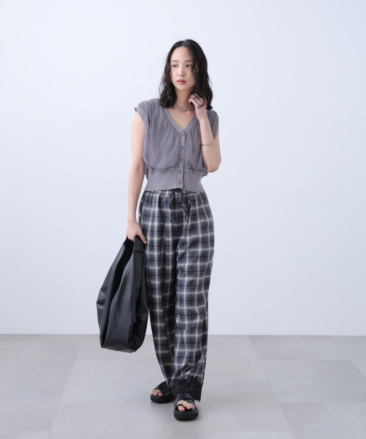164cm 着用サイズ：FR