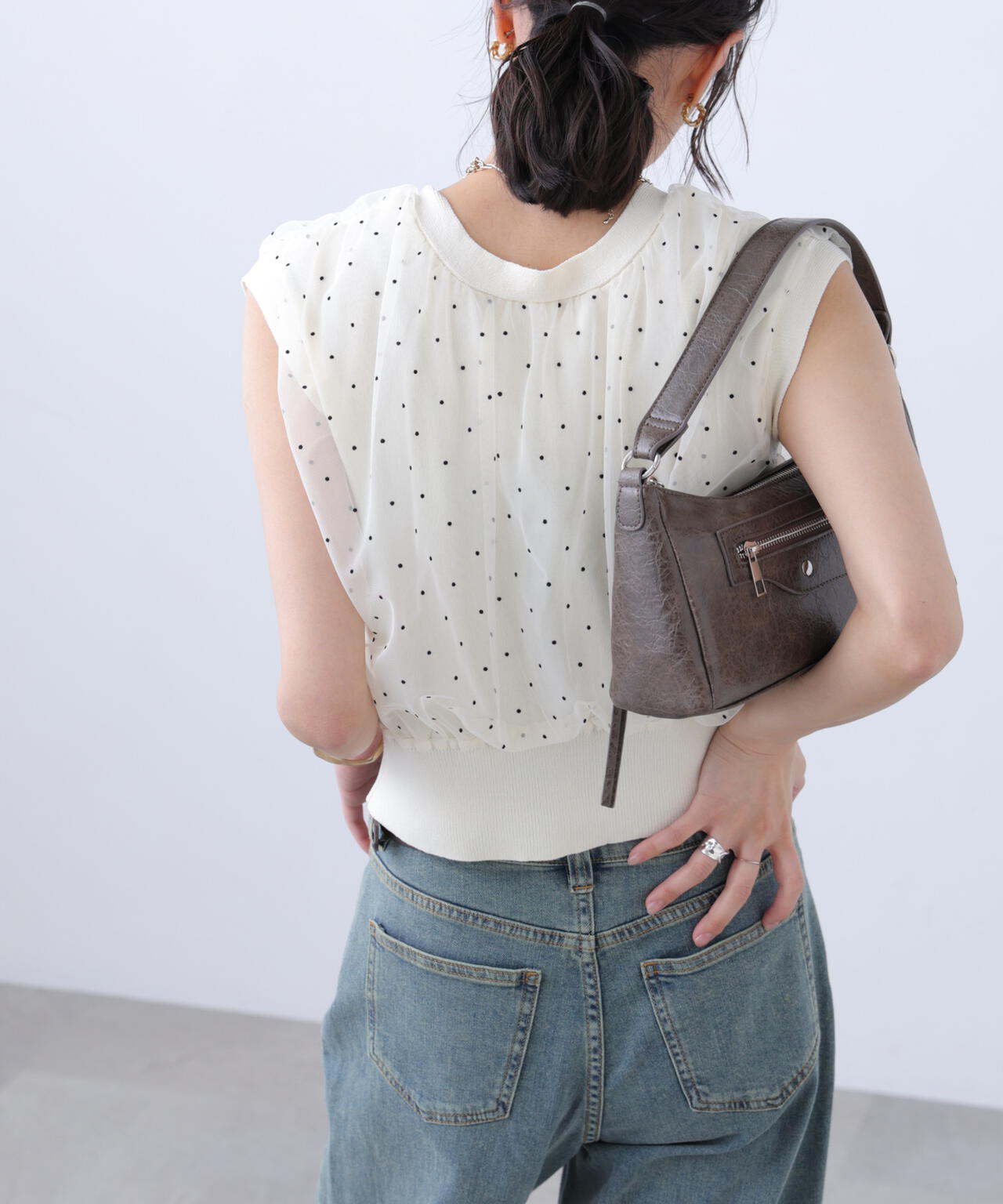 164cm 着用サイズ：FR