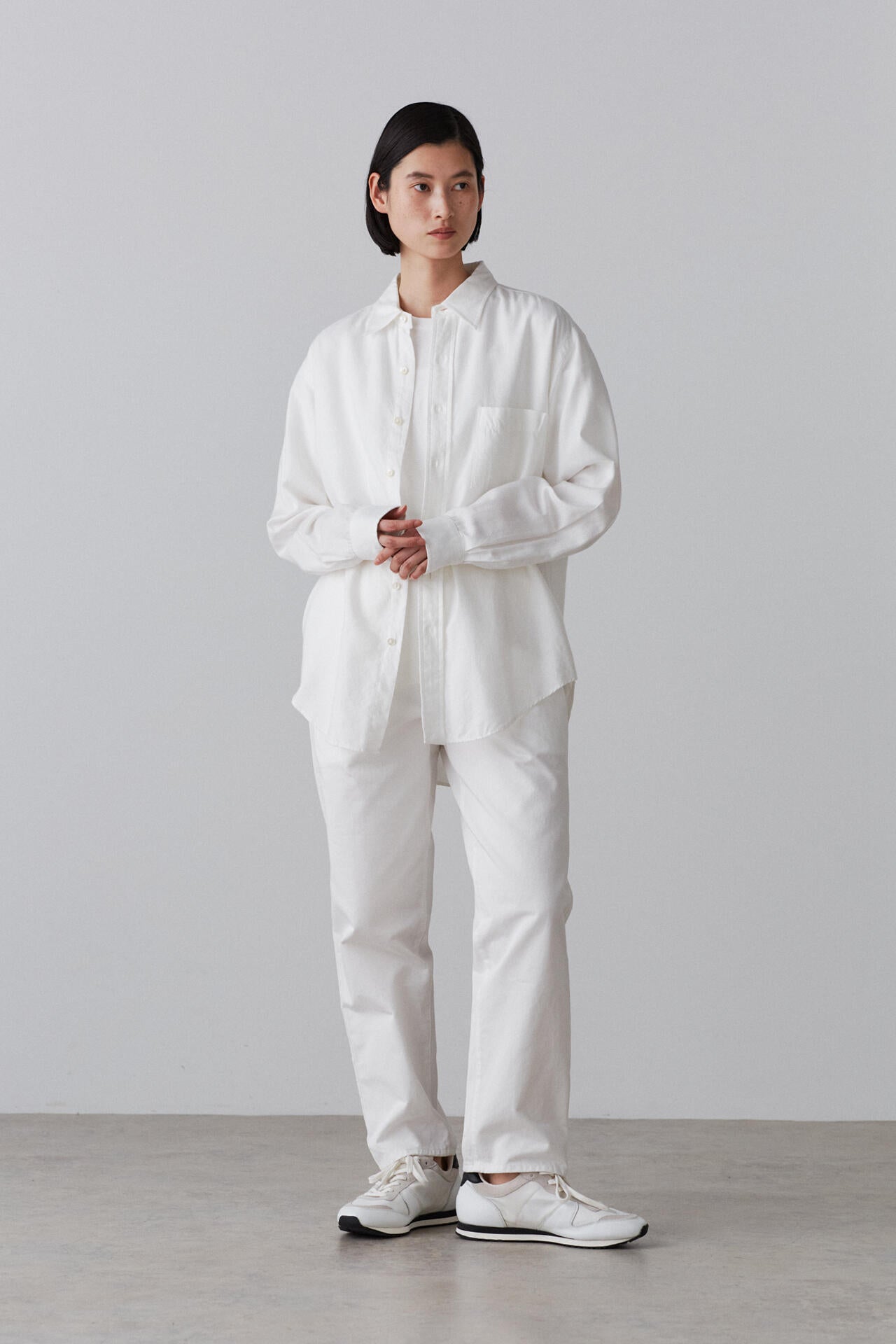 Y / ORGANIC COTTON CHINO BELTED TROUSERS