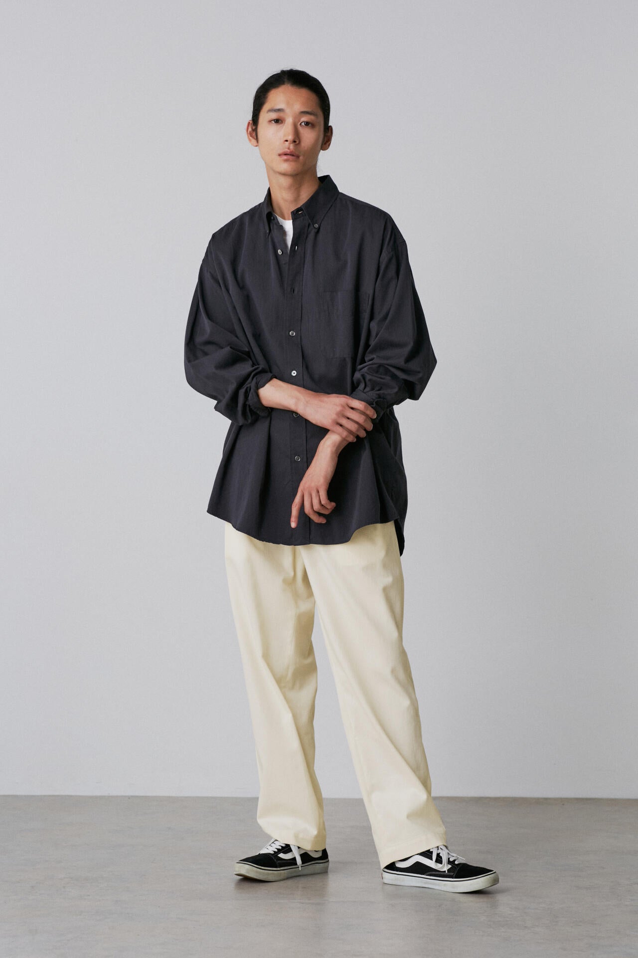 Ｙ / ORGANIC COTTON TENCEL CHINO TROUSERS