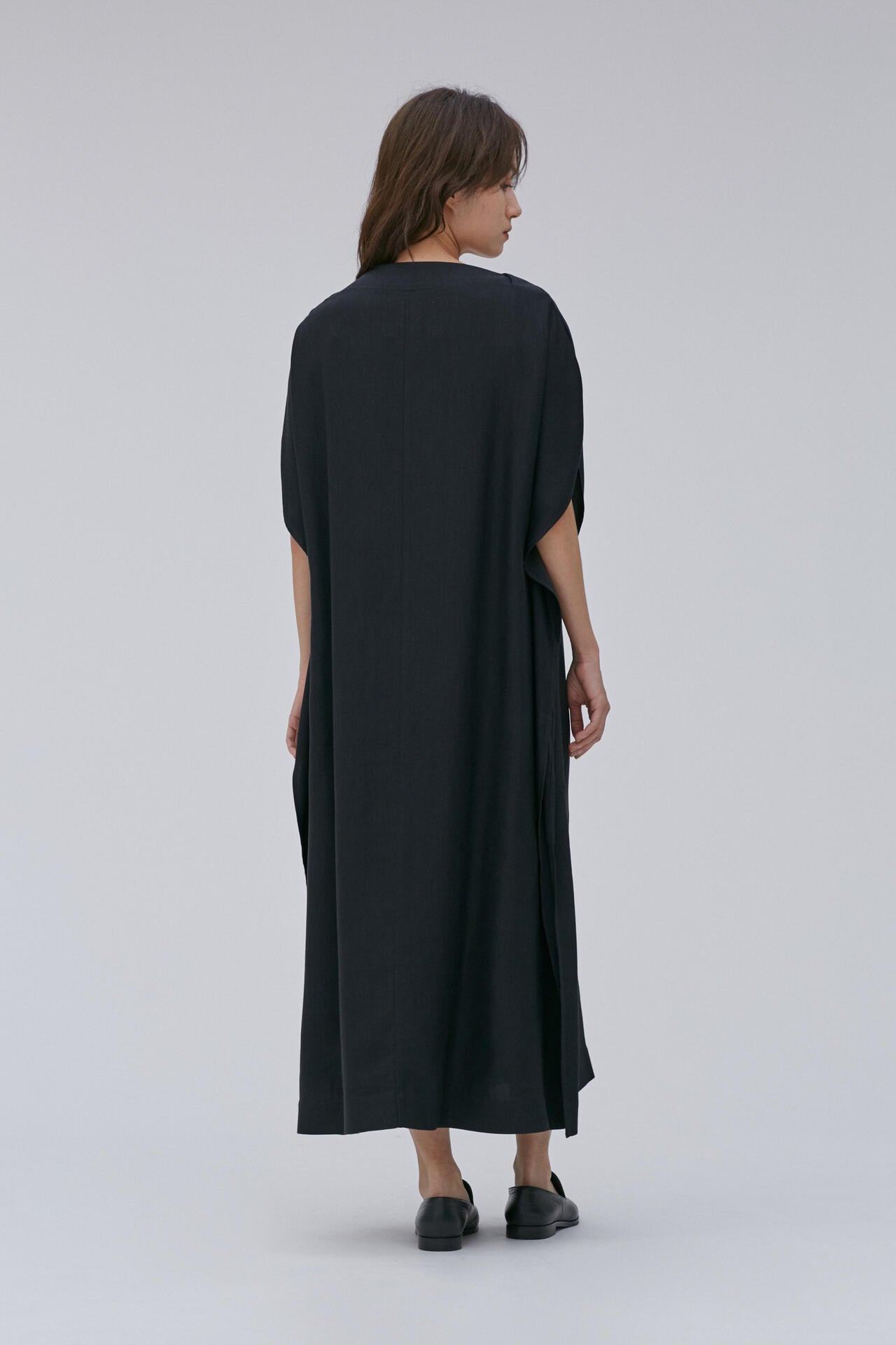 STUDIO NICHOLSON / VISCOSE LINEN TWILL SQUARE DRESS