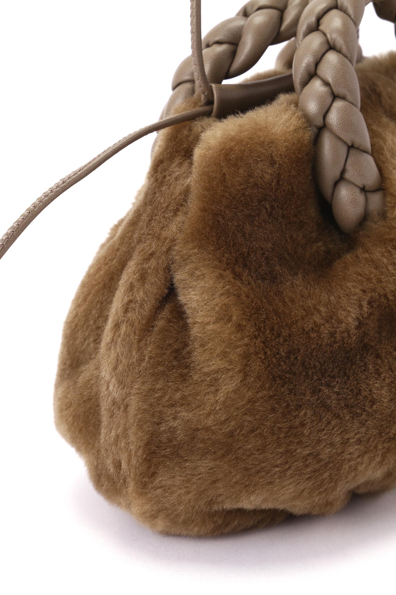HEREU / BOMBON SHEARLING