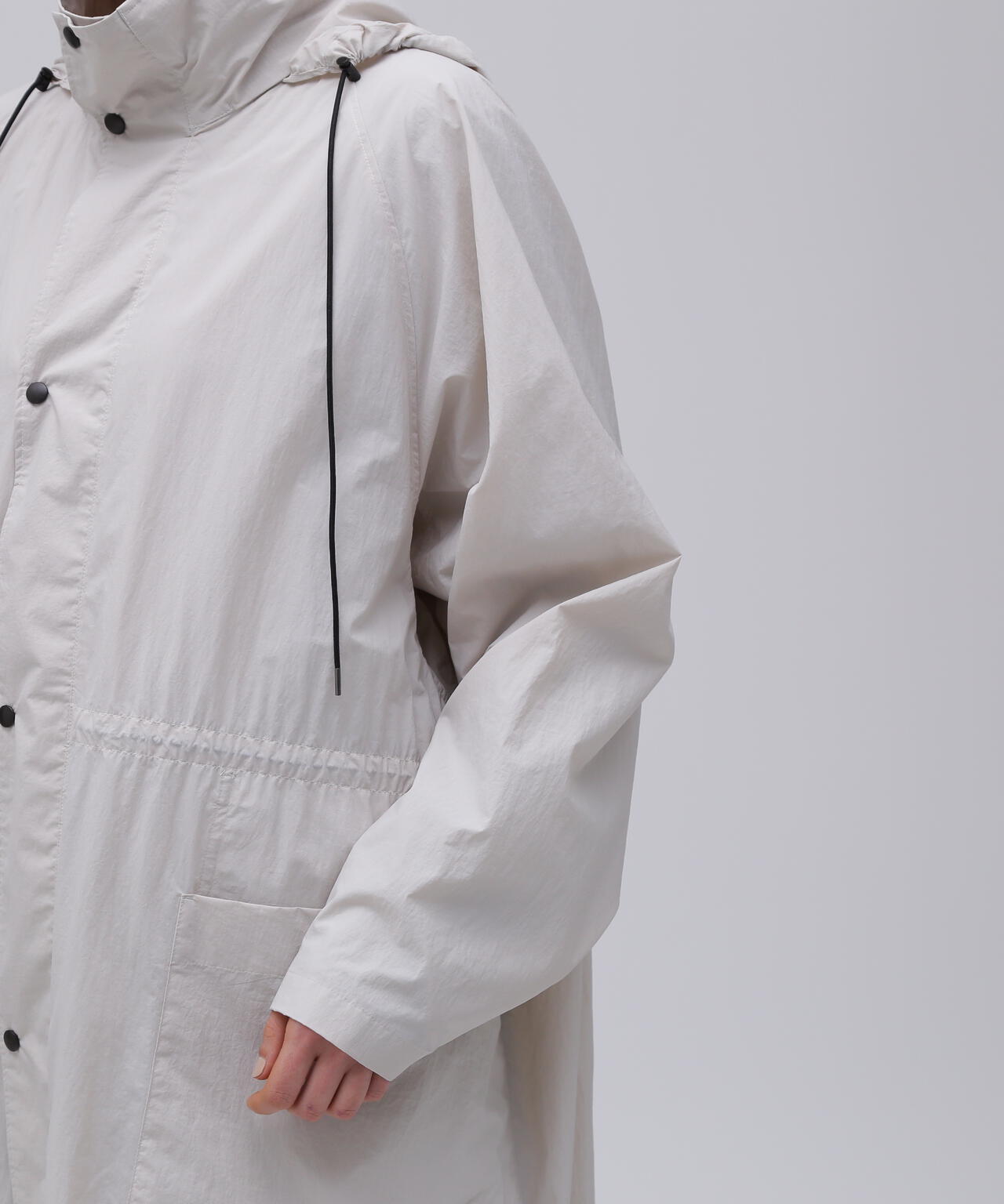 ATON / TRAVEL NYLON GAS COAT